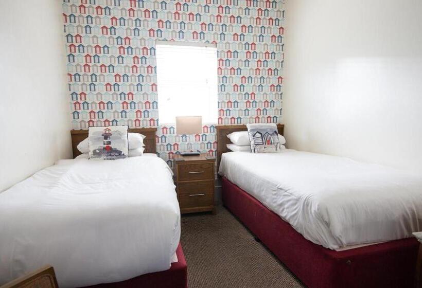 Family Suite, The Nines