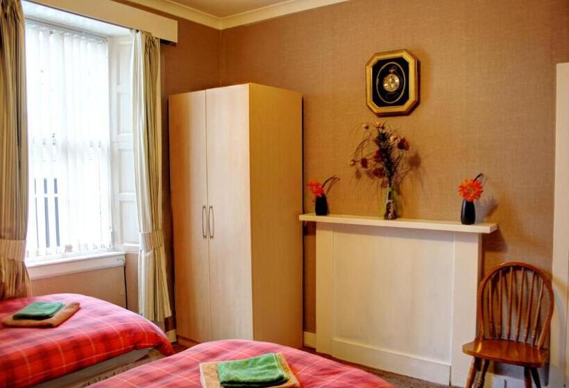 חדר סטנדרט חדר אמבטיה משותף, Atticus Central Guest House