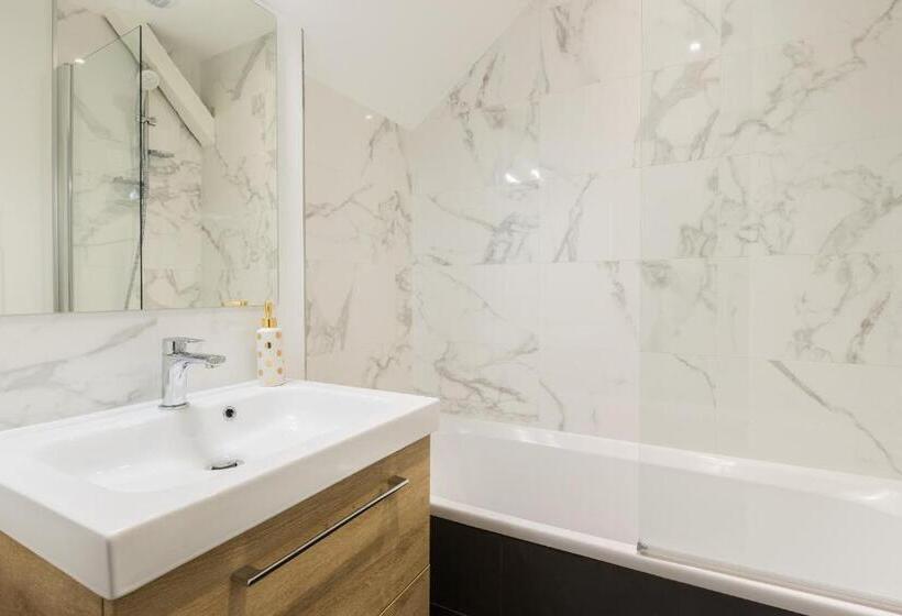 سوییت, Apparts  Rennes Bnb Duhamel  Centre Gare