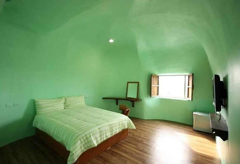 اتاق استاندارد, Ha Cheese B&b