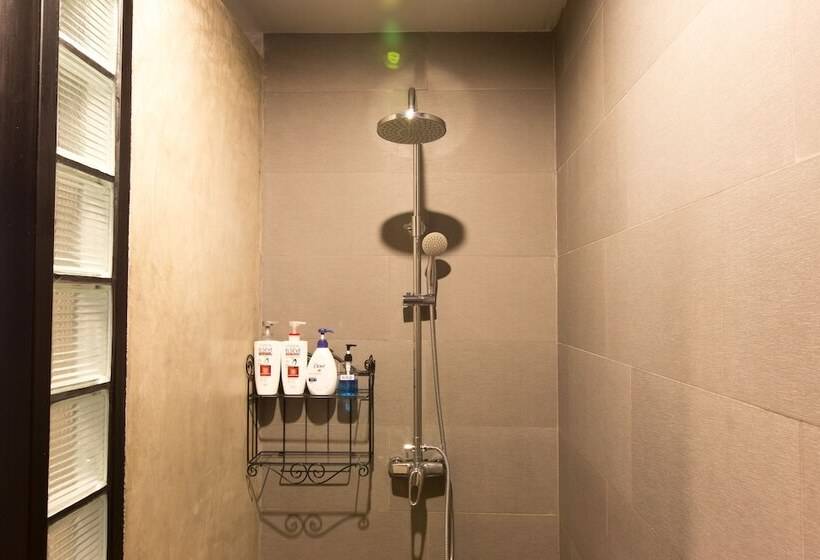 غرفة ديلوكس سرير كينج, Sannot Riverside Boutique