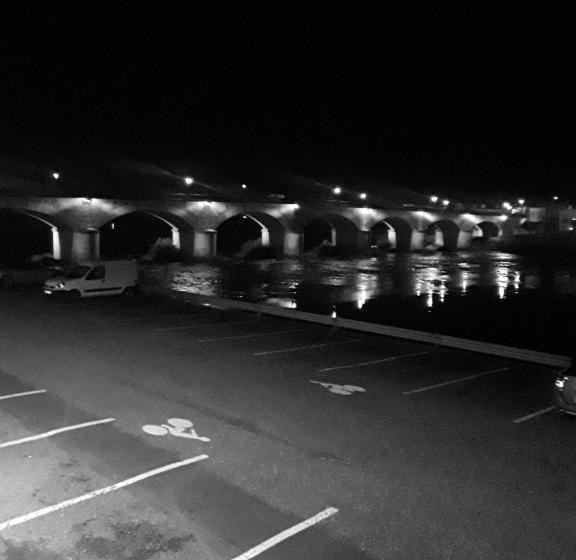 デラックスルーム, La Capitainerie