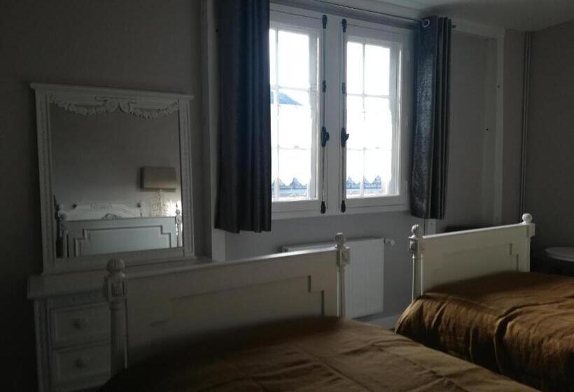 スタンダードルーム, La Capitainerie