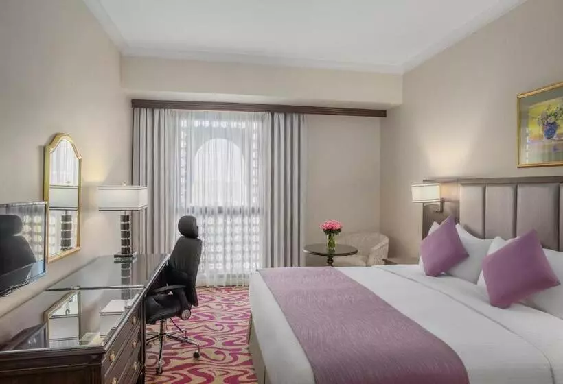 اتاق استاندارد با چشمانداز شهر, Intercontinental Dar Al Iman Madinah, An Ihg