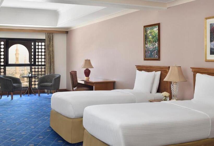 سوئیت 2 خوابه, Intercontinental Dar Al Iman Madinah, An Ihg