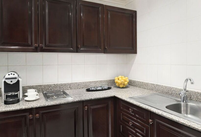 Люкс 2 Спальни, Intercontinental Dar Al Iman Madinah, An Ihg