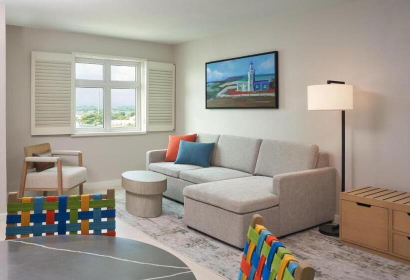 سوئیت با چشمانداز, Hotel Rumbao, A Tribute Portfolio Hotel