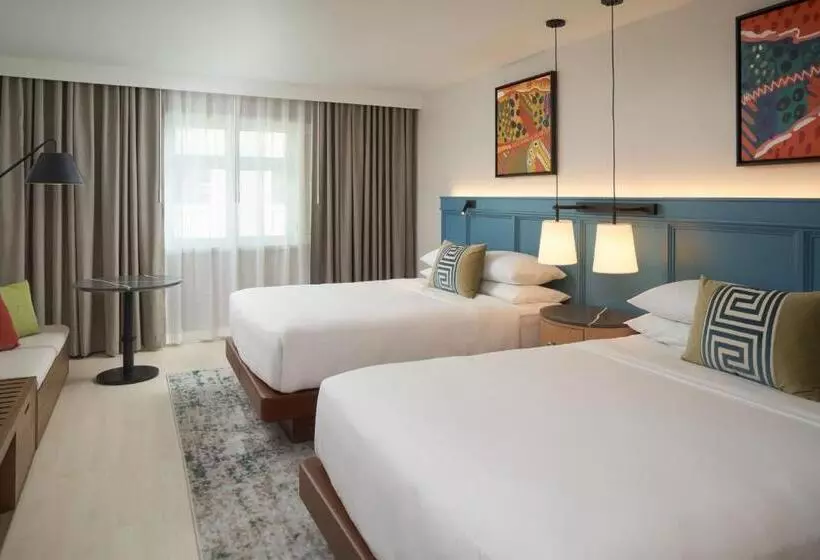 اتاق لوکس, Hotel Rumbao, A Tribute Portfolio Hotel