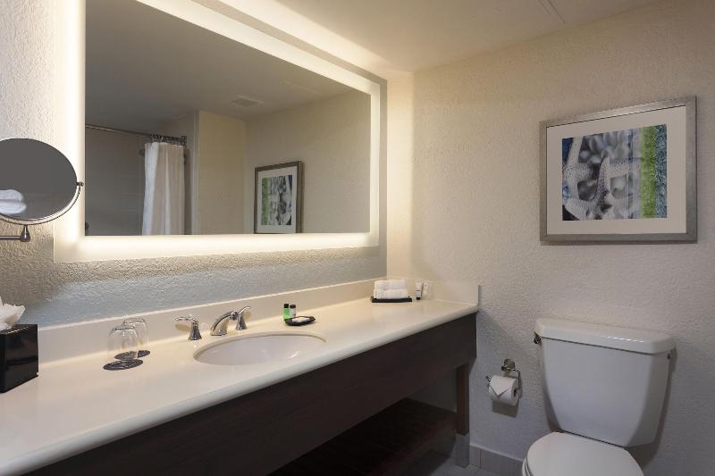 سوئیت با تخت بزرگ, Hotel Rumbao, A Tribute Portfolio Hotel