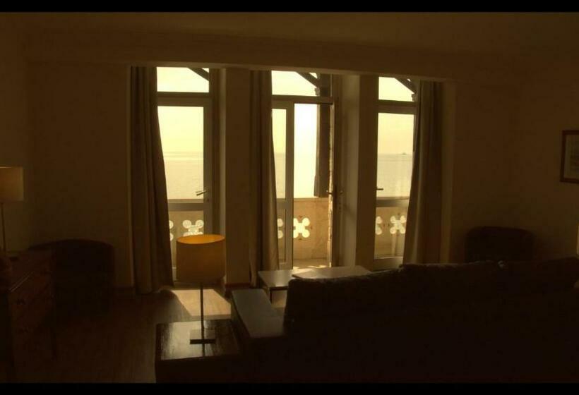 جناح, Solar Palmeiras