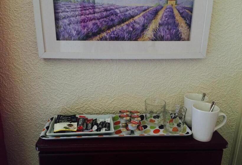 Quarto Triplo Estandar, Brentwood Villa Bed And Breakfast