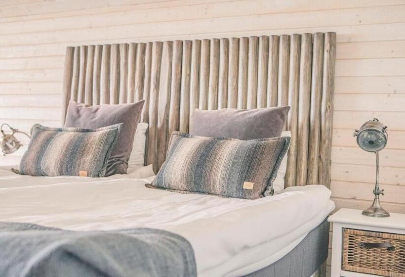 Четырехместный Номер Deluxe, Halmstad Golfarena Hotell & Lägenheter