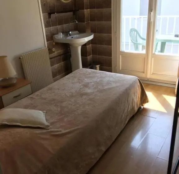 スタンダードシングルルーム, Hôtel De La Poste