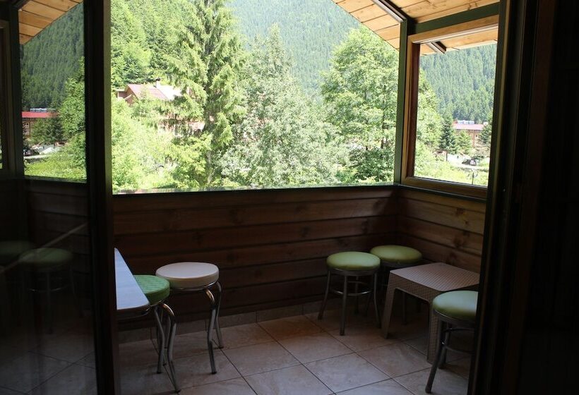 Дом 1 Спальня, Selale Otel Ve Bungalow