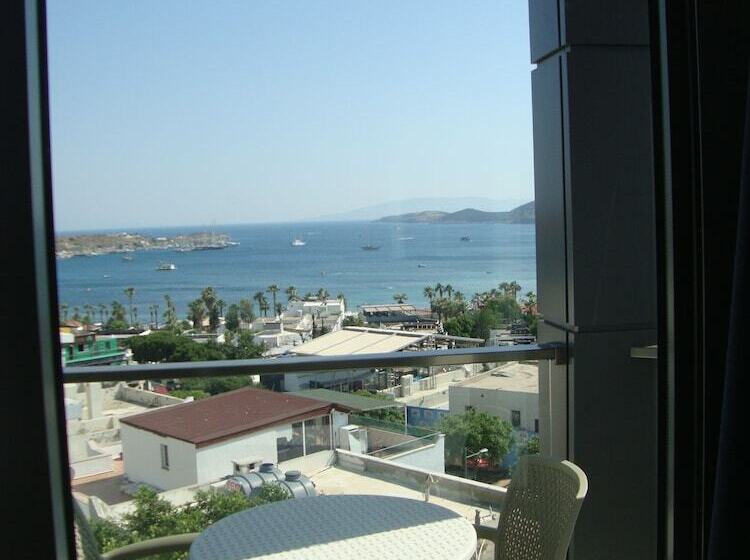 Standard Studio, M2 Otel