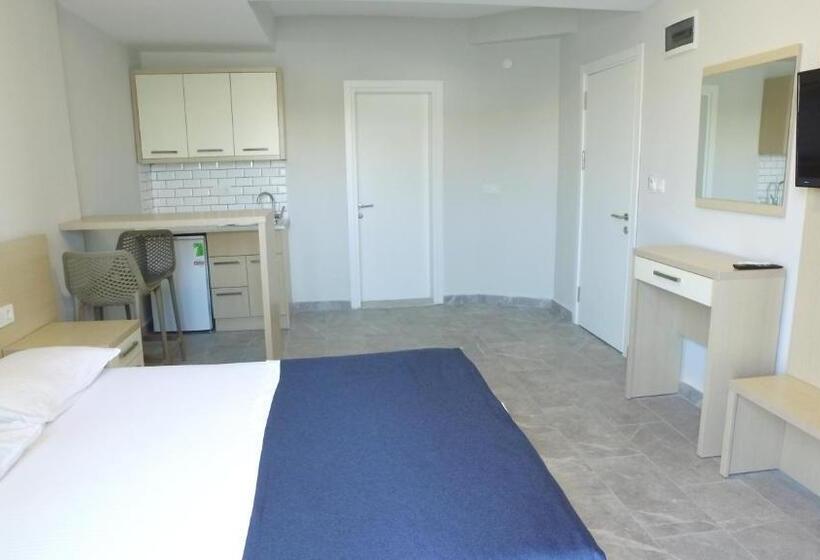 Standard Studio, M2 Otel