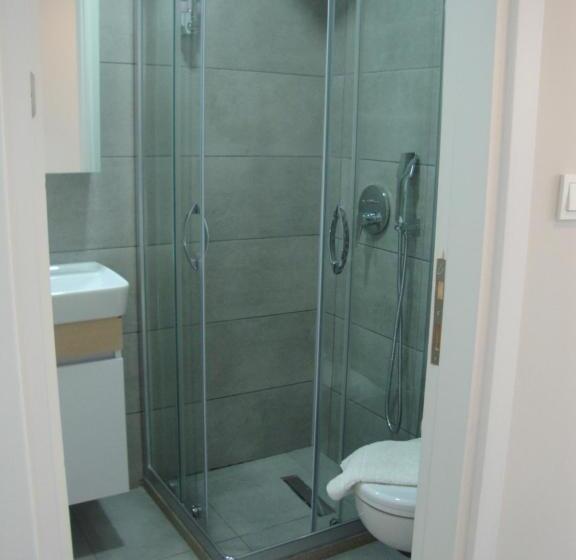 Standardrum, M2 Otel