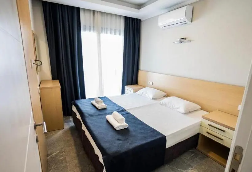 Standard-huone Merinäkymä Parveke, M2 Otel