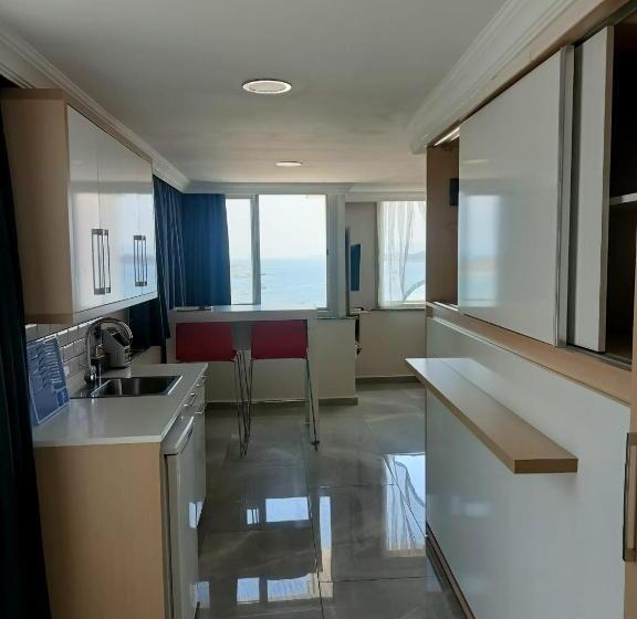 Superior Studio, M2 Otel