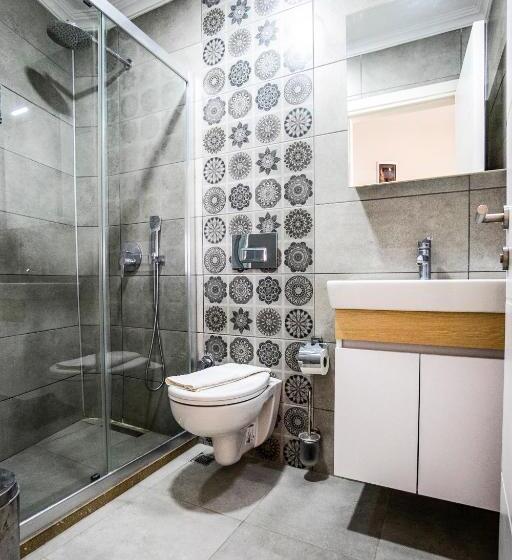 Standard Studio, M2 Otel