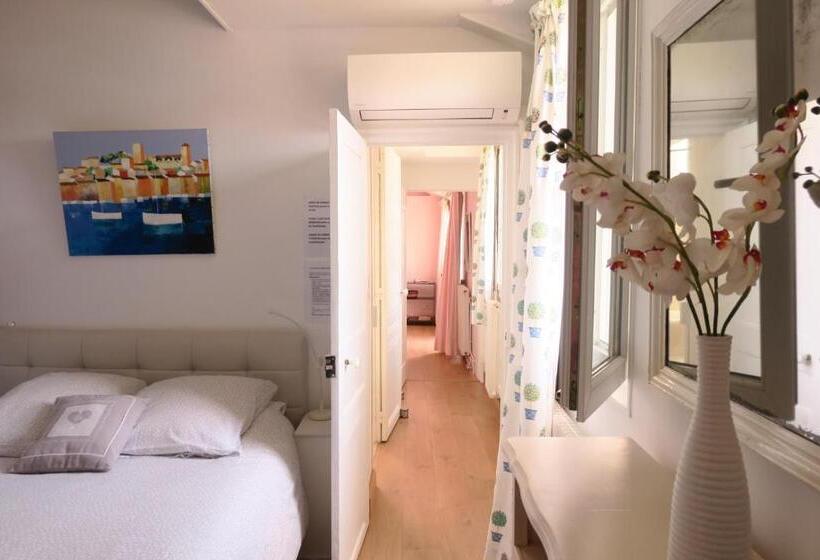 ２ベッドスイートルーム, B&b Le Patio En Ville   Chambres D Hôtes