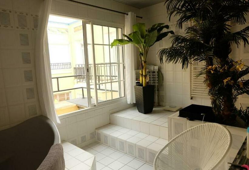 スイート, B&b Le Patio En Ville   Chambres D Hôtes