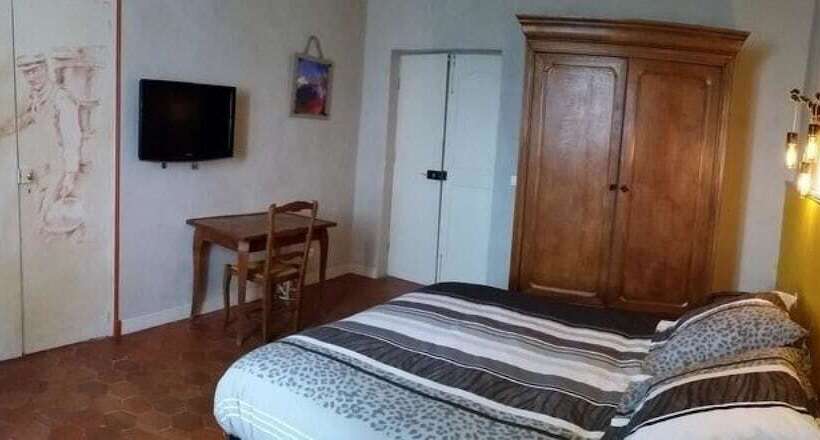 Номер Стандарт, La Tour Du Terroir