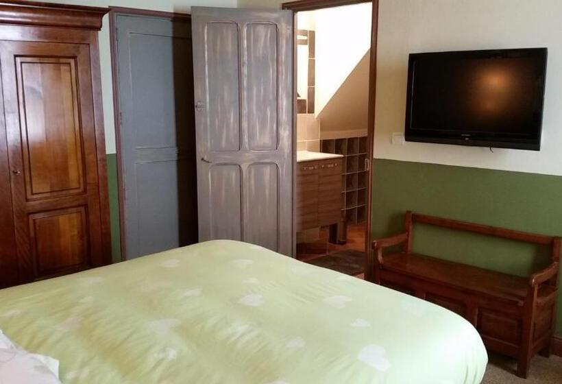 Номер Стандарт, La Tour Du Terroir