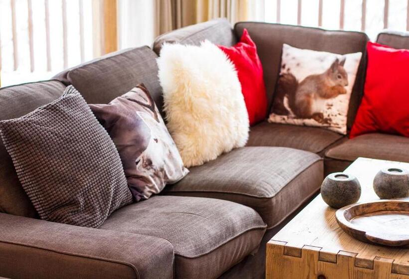 דירת דלוקס 3 חדרי שינה, Chalet Les Rahâs By Mrs Miggins