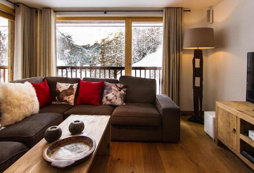 דירת דלוקס 3 חדרי שינה, Chalet Les Rahâs By Mrs Miggins