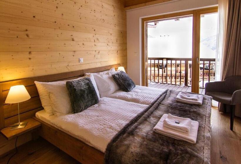 Апартаменты 5 спален, Chalet Les Rahâs By Mrs Miggins