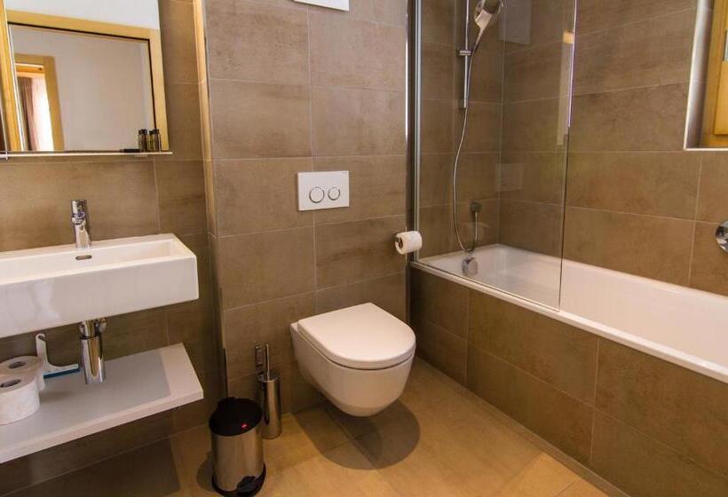 דירת 5 חדרי שינה, Chalet Les Rahâs By Mrs Miggins