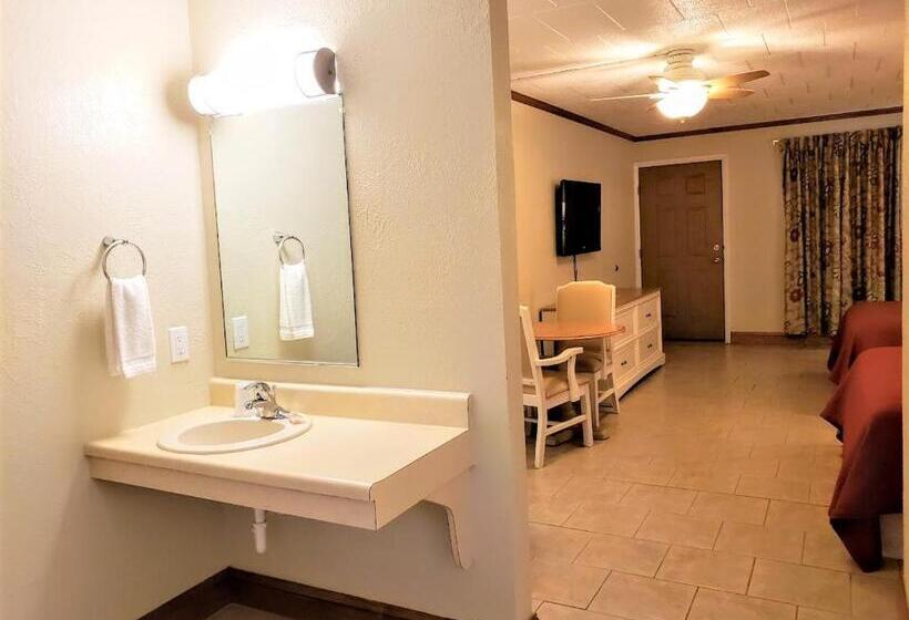 オーシャンビューデラックスルーム, Avondale By The Sea