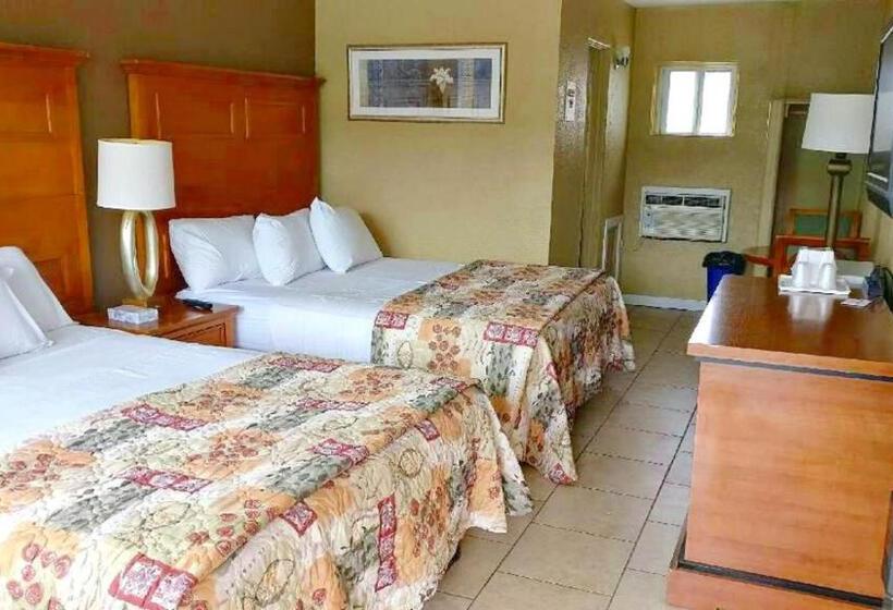 デラックスの４人部屋, Paradise Inn