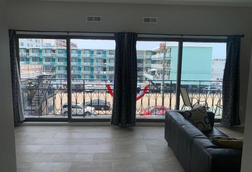 带1个卧室的顶楼公寓, Paradise Inn