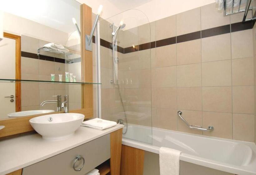اتاق استاندارد سه نفره, Appart Hotel Prestige Odalys Eden