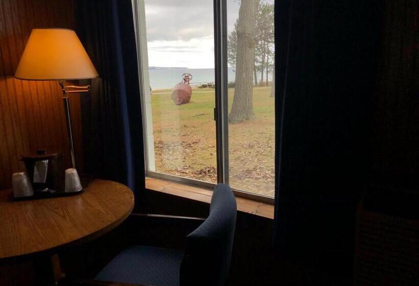 اتاق استاندارد با چشمانداز باغ, Riviera Motel