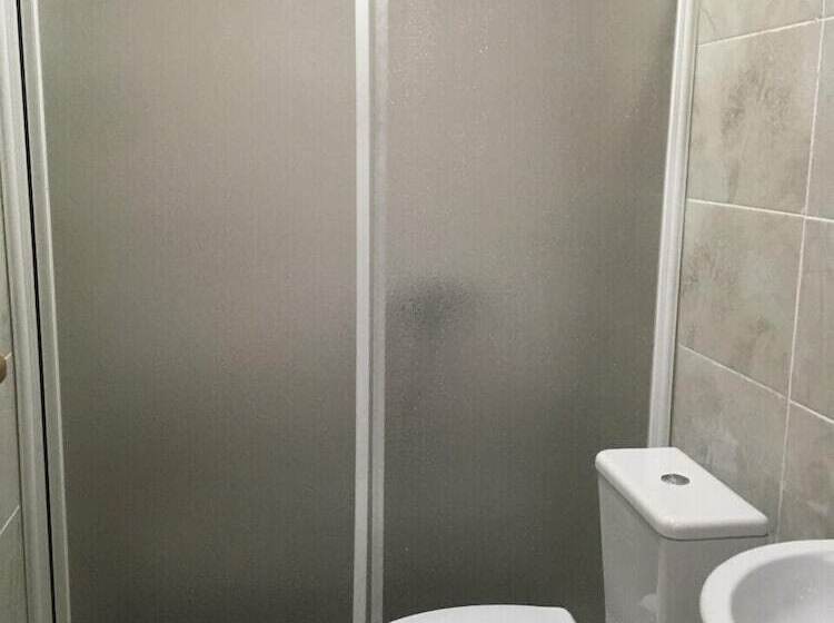 اتاق استاندارد, Kule