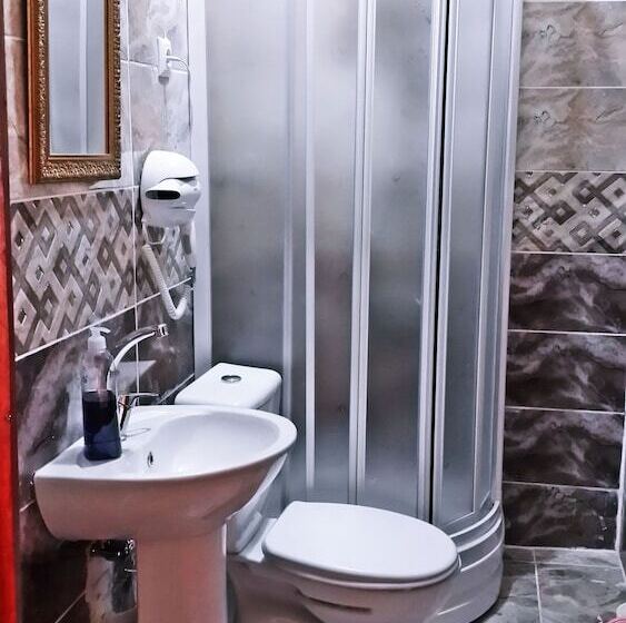 اتاق استاندارد, Kule