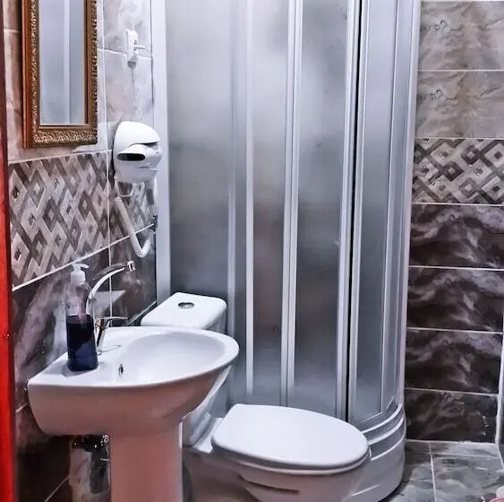 اتاق استاندارد, Kule