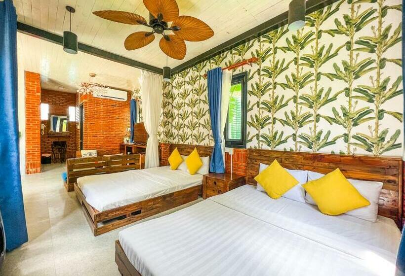 خانه 1 خوابه, Long Hải Channel Beach Resort