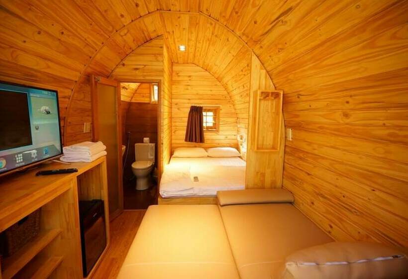 خانه 1 خوابه, Long Hải Channel Beach Resort