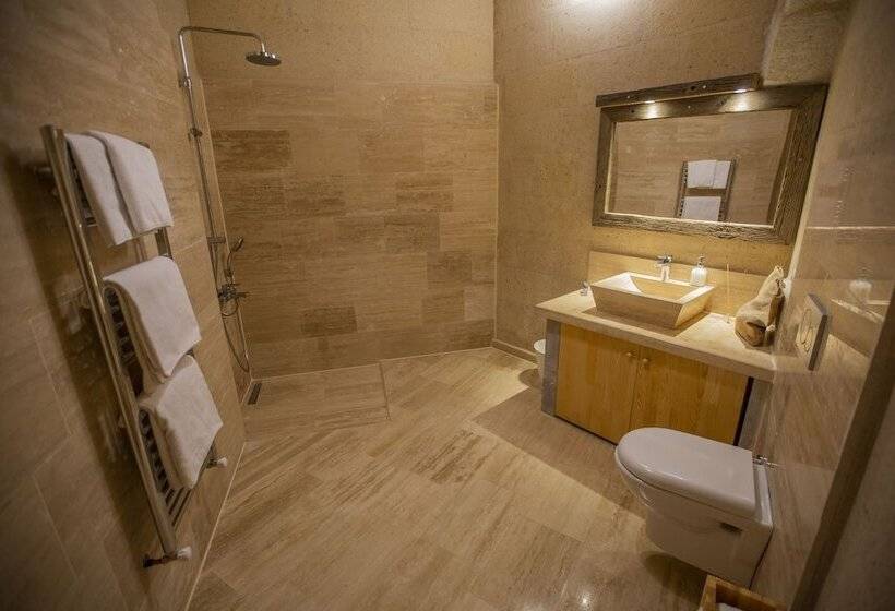 جناح, Maze Of Cappadocia