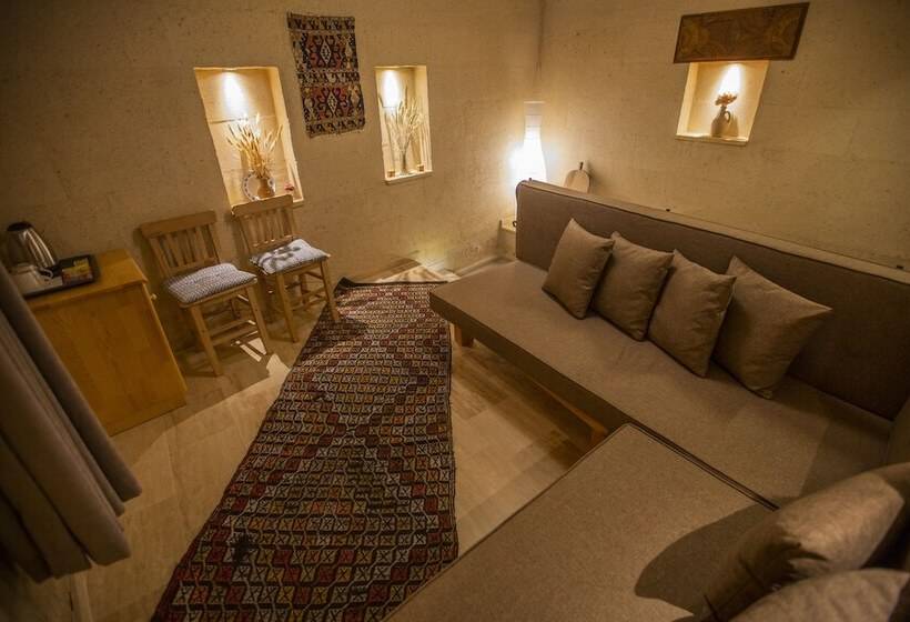 جناح, Maze Of Cappadocia