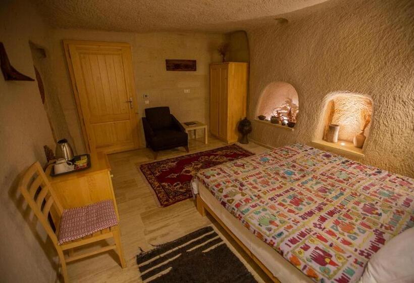 جناح سرير كينج, Maze Of Cappadocia