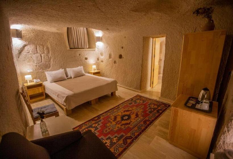 جناح سرير كينج, Maze Of Cappadocia