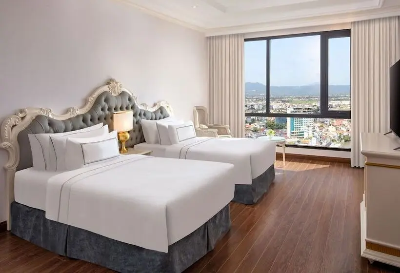 Deluxe Room City View