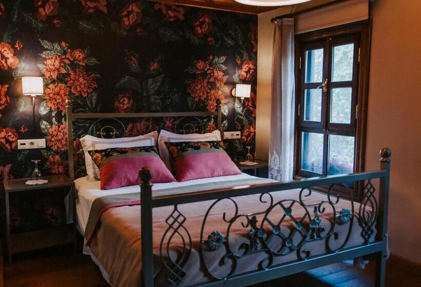 Standard Værelse, Misgibi