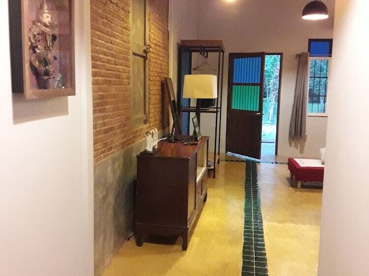 패밀리 룸, Baan Hotelier Resort