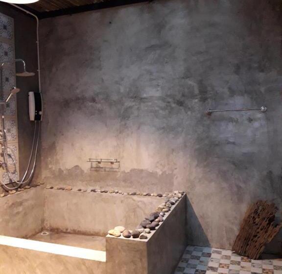 패밀리 룸, Baan Hotelier Resort